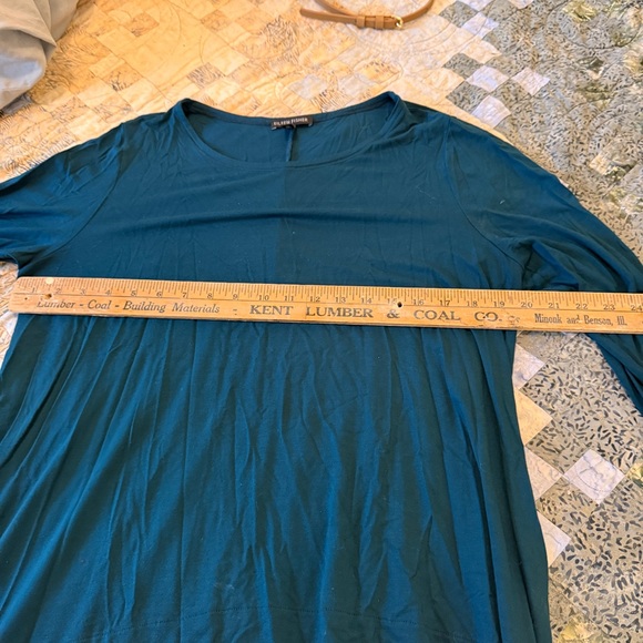 Eileen Fisher teal tunic with 3/4 sleeves, scoop neck and flattering hemline. - Picture 3 of 6